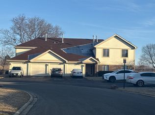 918 E Kings Row Unit 1, Palatine, IL