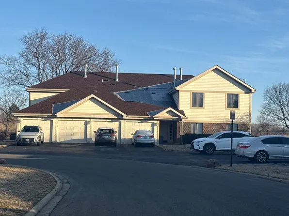 918 E Kings Row Unit 1, Palatine, IL 60074