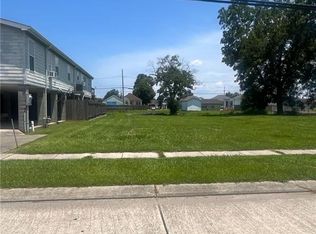 1603 Center St, Arabi, LA 70032
