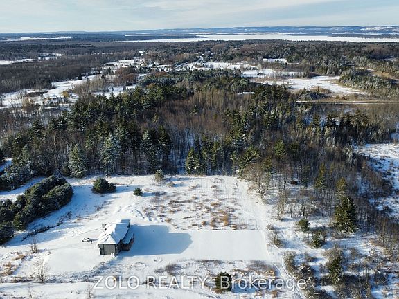 5th image of 3240 Greenland Rd