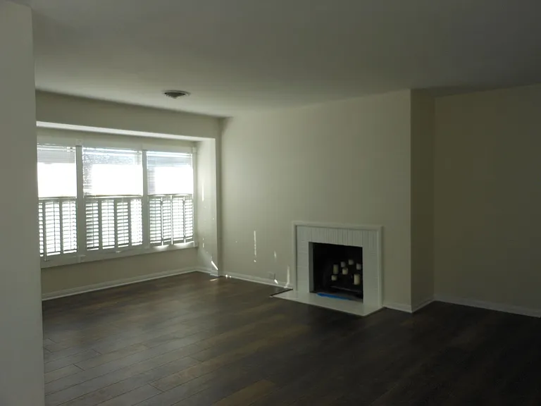 8340 Chase Ave — Photo 13