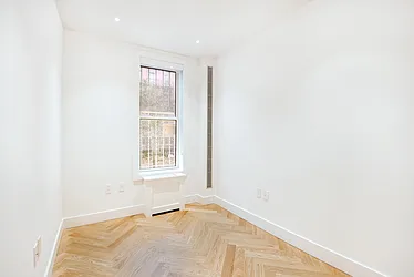 Rented by Akelius Real Estate Management