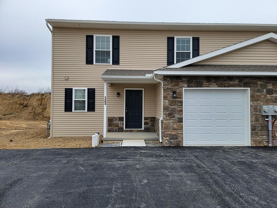 1st image of 123 Robert Cir #L-0034