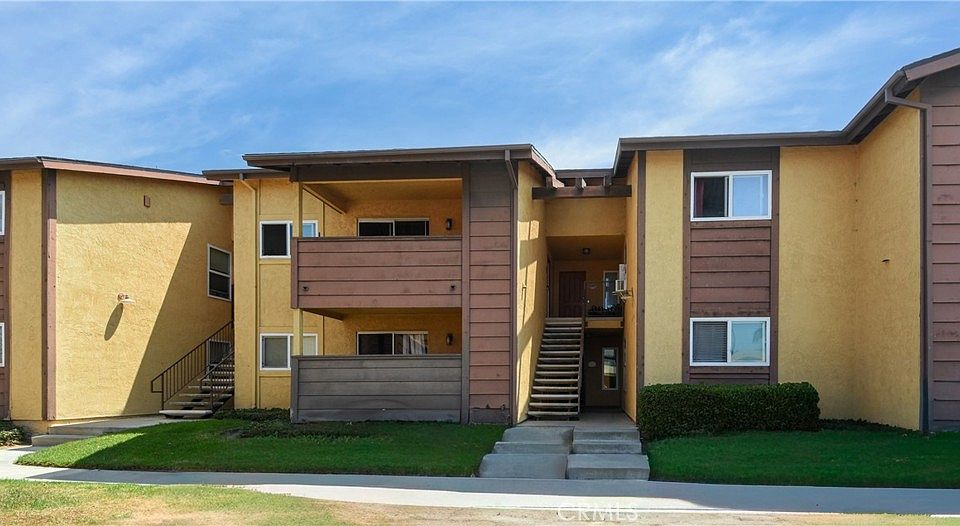 1st image of 530 Calle Montecito