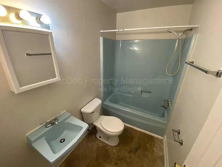 400 Rann Ct — Photo 9