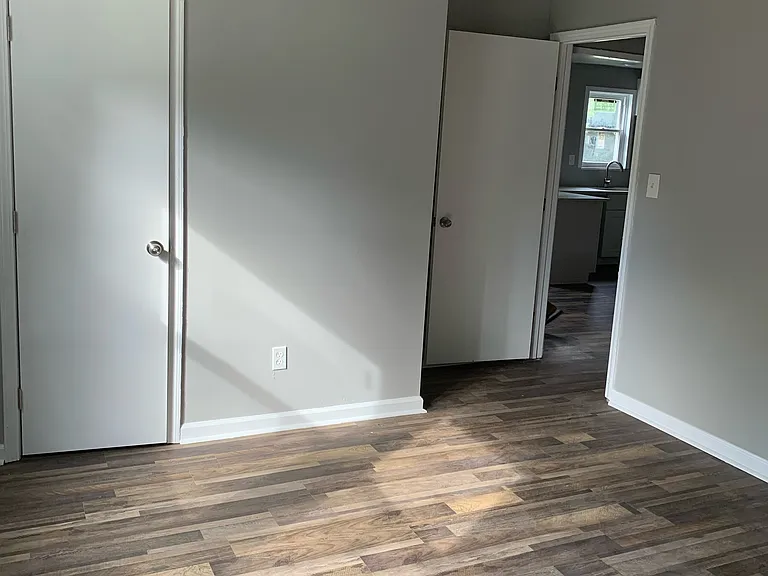 1748 Lisbon Dr SW — Photo 5