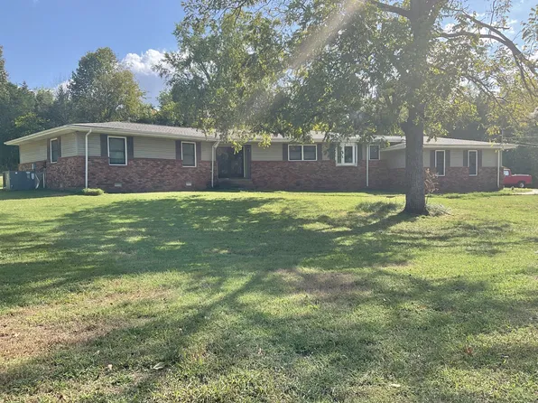 135 Karen Dr, Mount Juliet, TN 37122