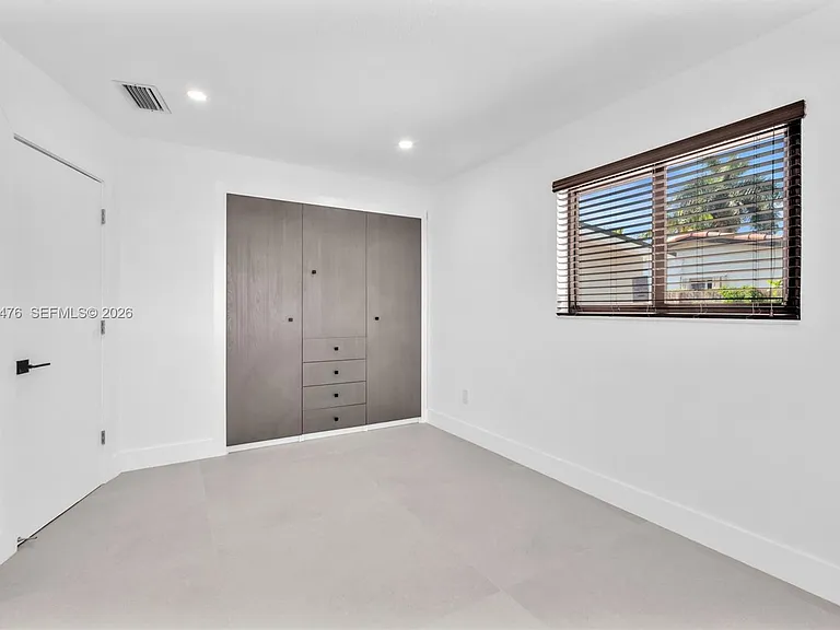 17911 NW 82nd Ave — Photo 20