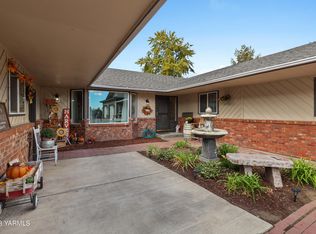 30 McGonagle Ct, Selah, WA 98942