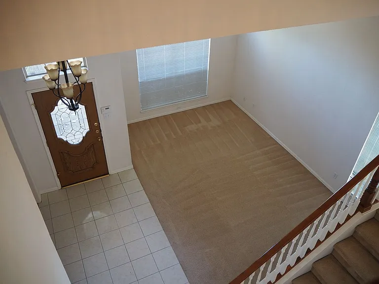 2105 Friar Ct — Photo 12