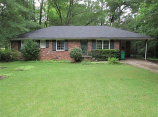 963 Scott Cir, Decatur, GA 30033