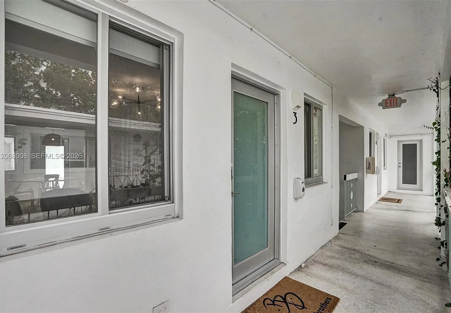 Bay Lincoln — Photo 2