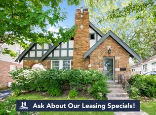 6422 Rockhill Rd, Kansas City, MO 64131