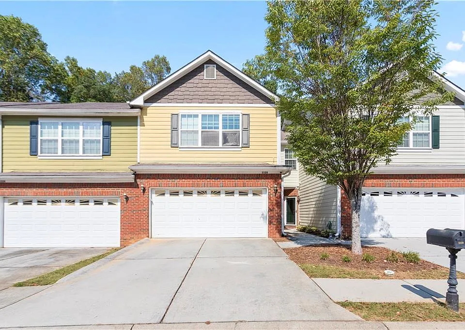 1126 Treymont Ln