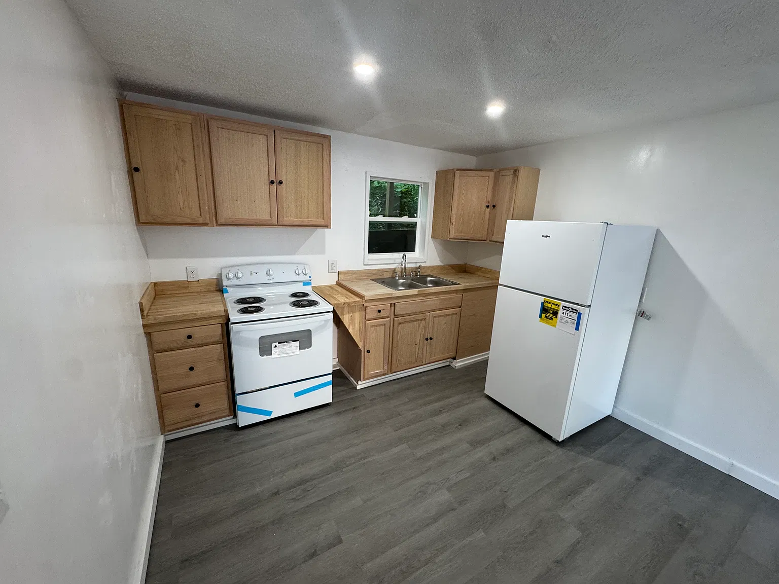 1 bed, 650 sqft, $925 — Photo 3