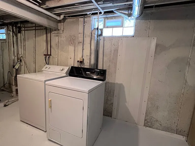 1008 Breton Rd SE — Photo 23