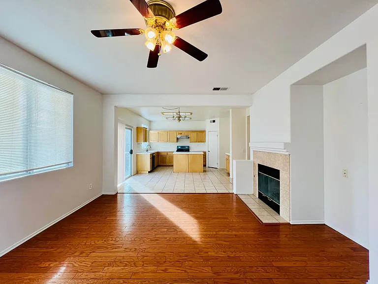 13613 Ashmont Rd — Photo 3