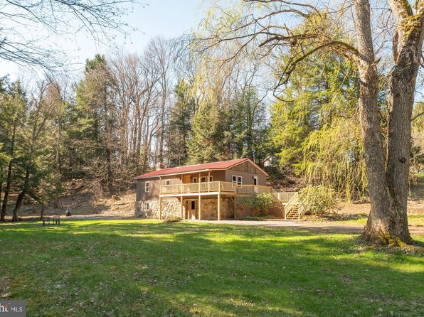 1764 Underwood Rd, Oakland, MD 21550