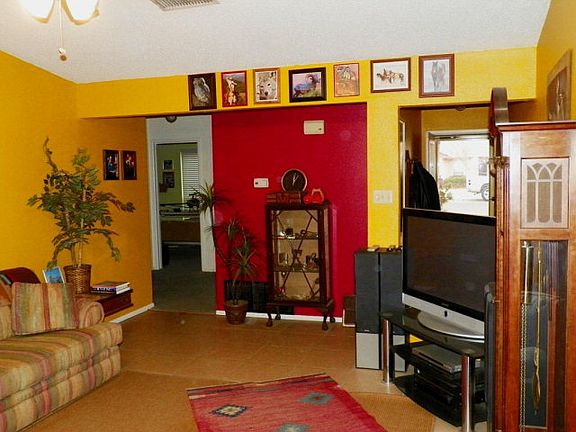 5th image of 5121 Sunnyside Dr