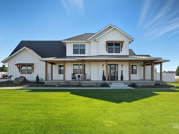 7774 Paddock Ln, Lewiston, ID 83501