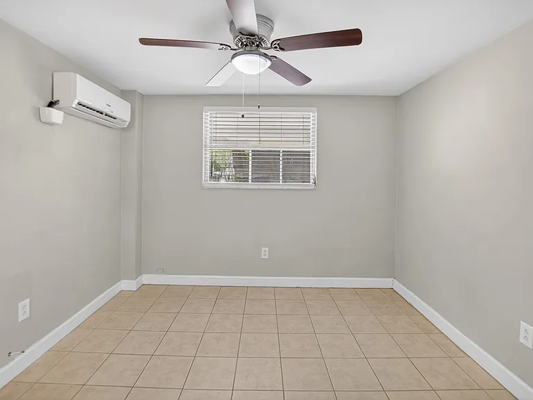 3301 W Woodlawn Ave #2 — Photo 7
