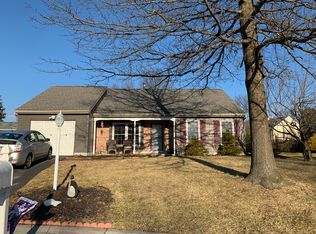 5 Woodcock Ct, Reading, PA 19606