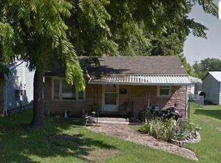 2339 W High St, Springfield, MO 65803