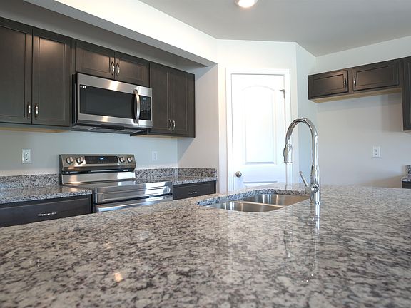 5th image of 2181 Highway 66