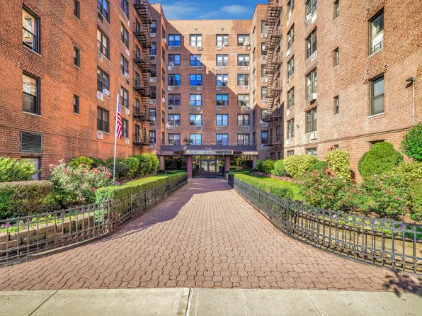 2546 East 13th Street image 1 of 24