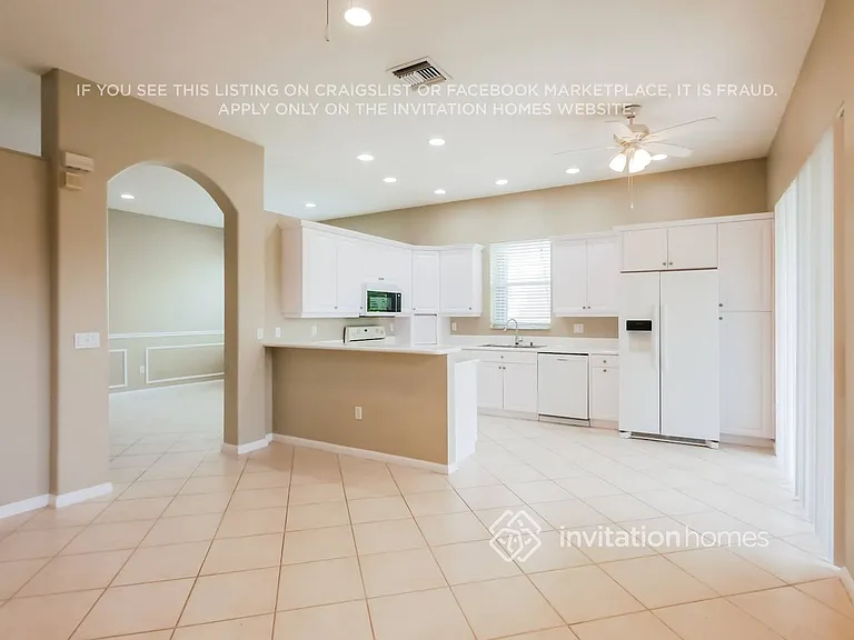 5213 SW 158th Ave — Photo 9