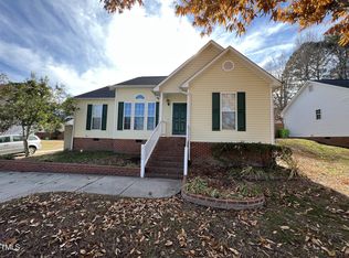 7120 Spanglers Spring Way, Raleigh, NC 27610