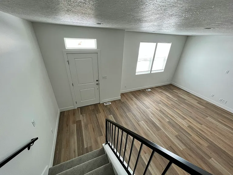 2025 S Sawmill Blvd — Photo 20