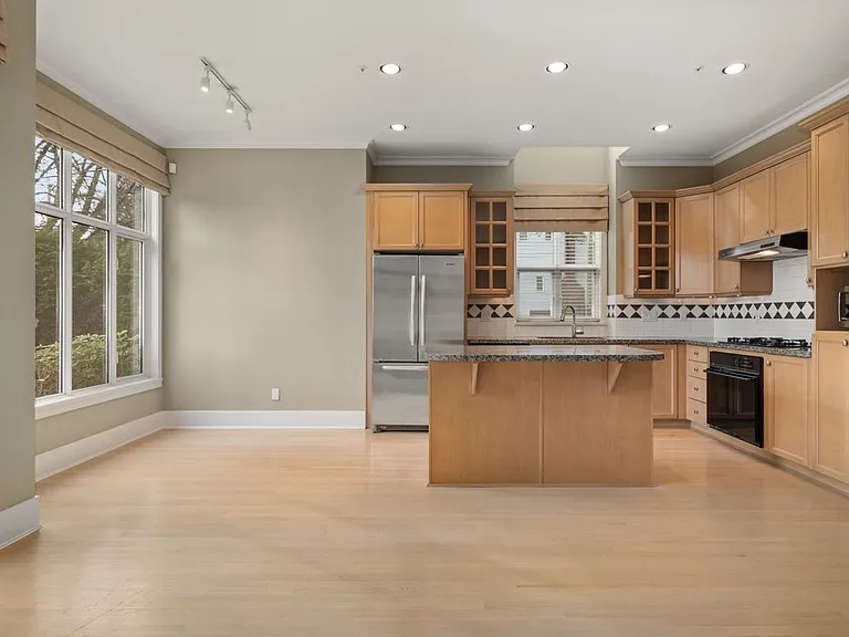 3998 W 32nd Ave — Photo 14