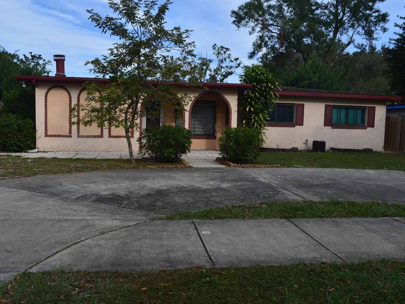3 bed, 1220 sqft, $2,700 — Photo 1
