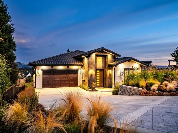 3624 Incantare Court, Santa Rosa, CA 95404