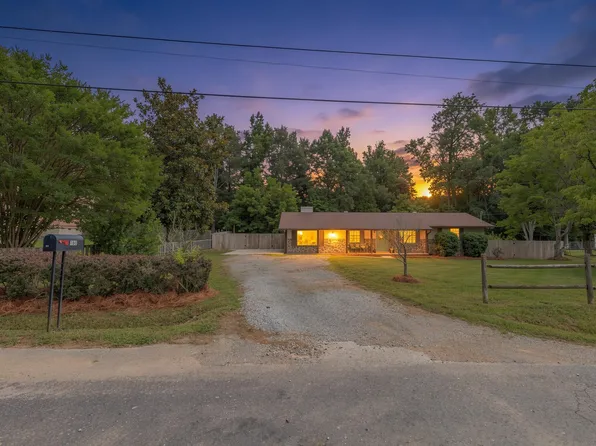 160 Pinkebrook Dr, Rock Face, GA 30740