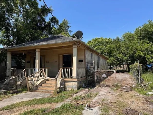 2114 Mandeville St, New Orleans, LA 70117