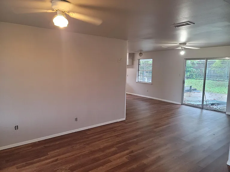 2217 Druid Dr — Photo 4