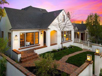 1101 Clarendon Cres, Oakland, CA, 94610
