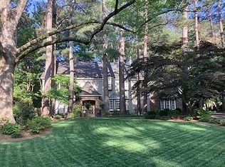 2700 Brook Bridge Cv, Germantown, TN 38138