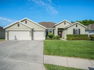 385 Skyview Pl, Chuluota, FL 32766