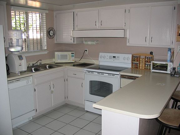 3rd image of 6301 W Washington Ave