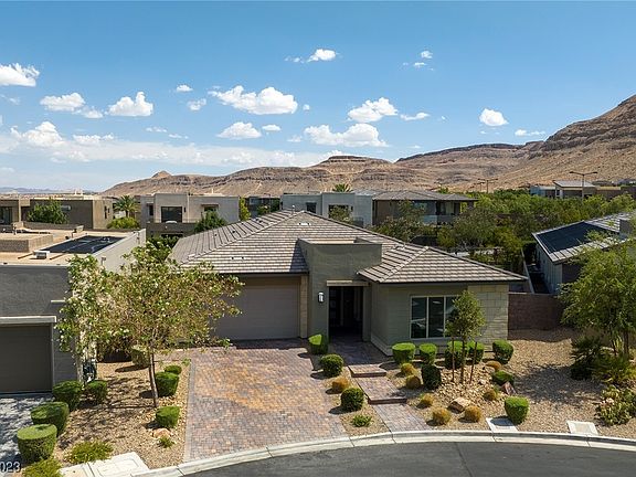 3rd image of 10381 Bressana Dr