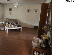 1312 8th St, Shallowater, TX 79363