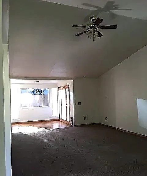 102 NW Manly St — Photo 3