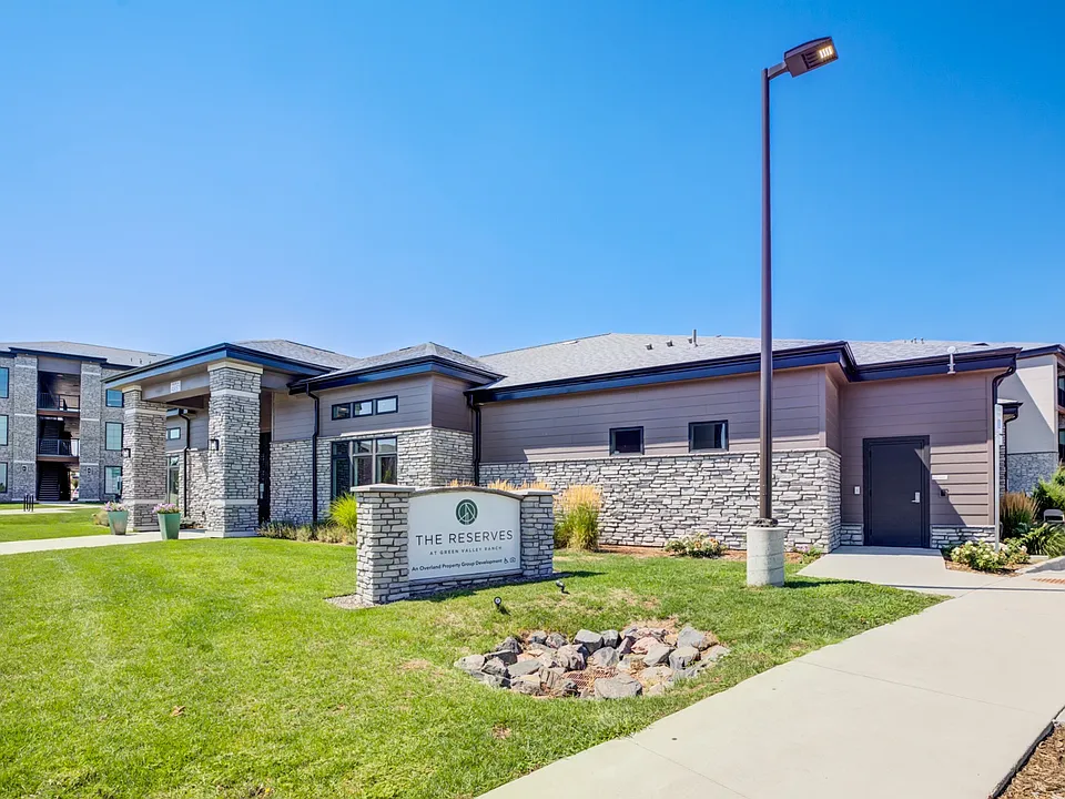 The Reserves at Green Valley Ranch Apartments