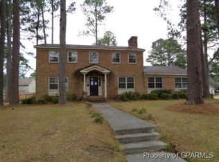 1201 Woodberry Rd, Kinston, NC 28501