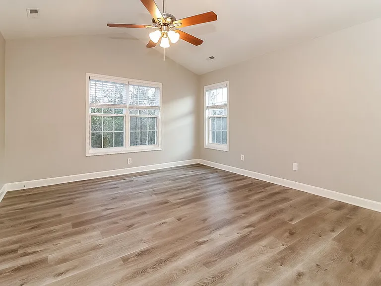 3213 Rendezvous Dr — Photo 9