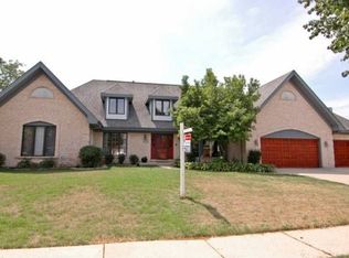 2111 Carlisle St, Algonquin, IL