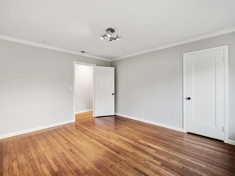 511 Central Ave — Photo 41